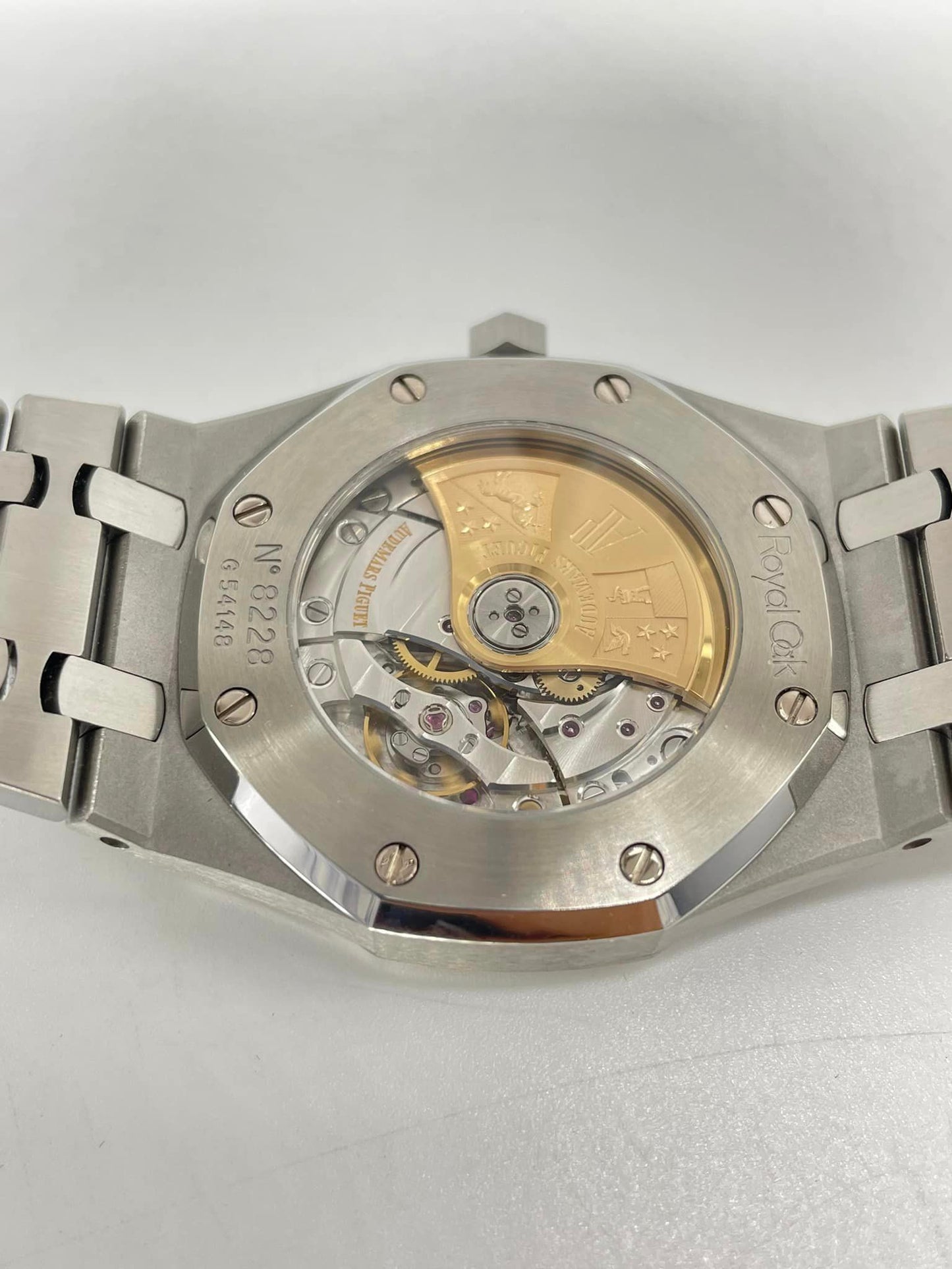オーデマピゲ Audemars Piguet ロイヤルオーク Royal Oak 15300ST.OO.1220ST.01 中古美品 メンズRef. No15300ST.OO.1220ST.01