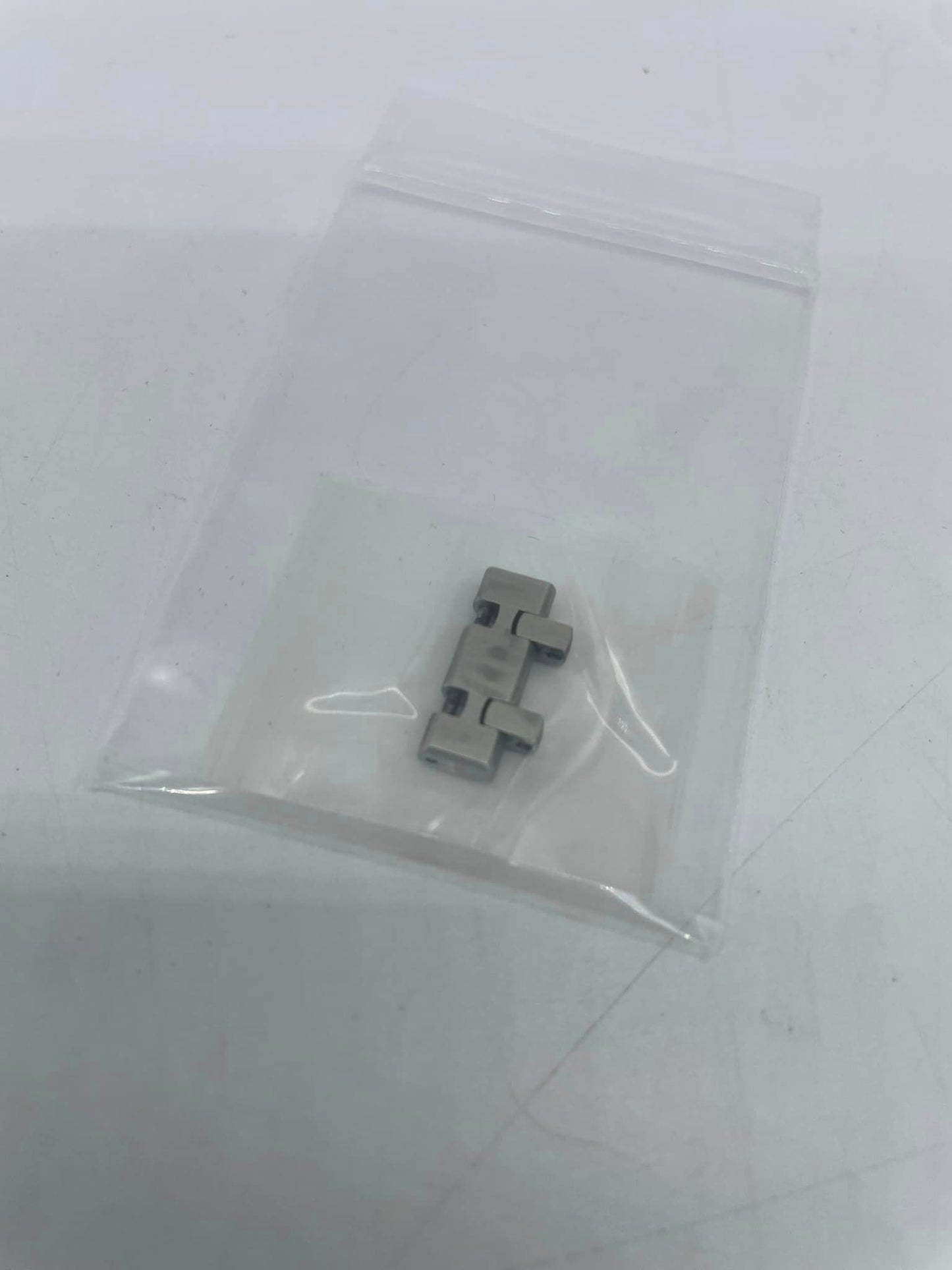 オーデマピゲ Audemars Piguet ロイヤルオーク Royal Oak 15300ST.OO.1220ST.01 中古美品 メンズRef. No15300ST.OO.1220ST.01